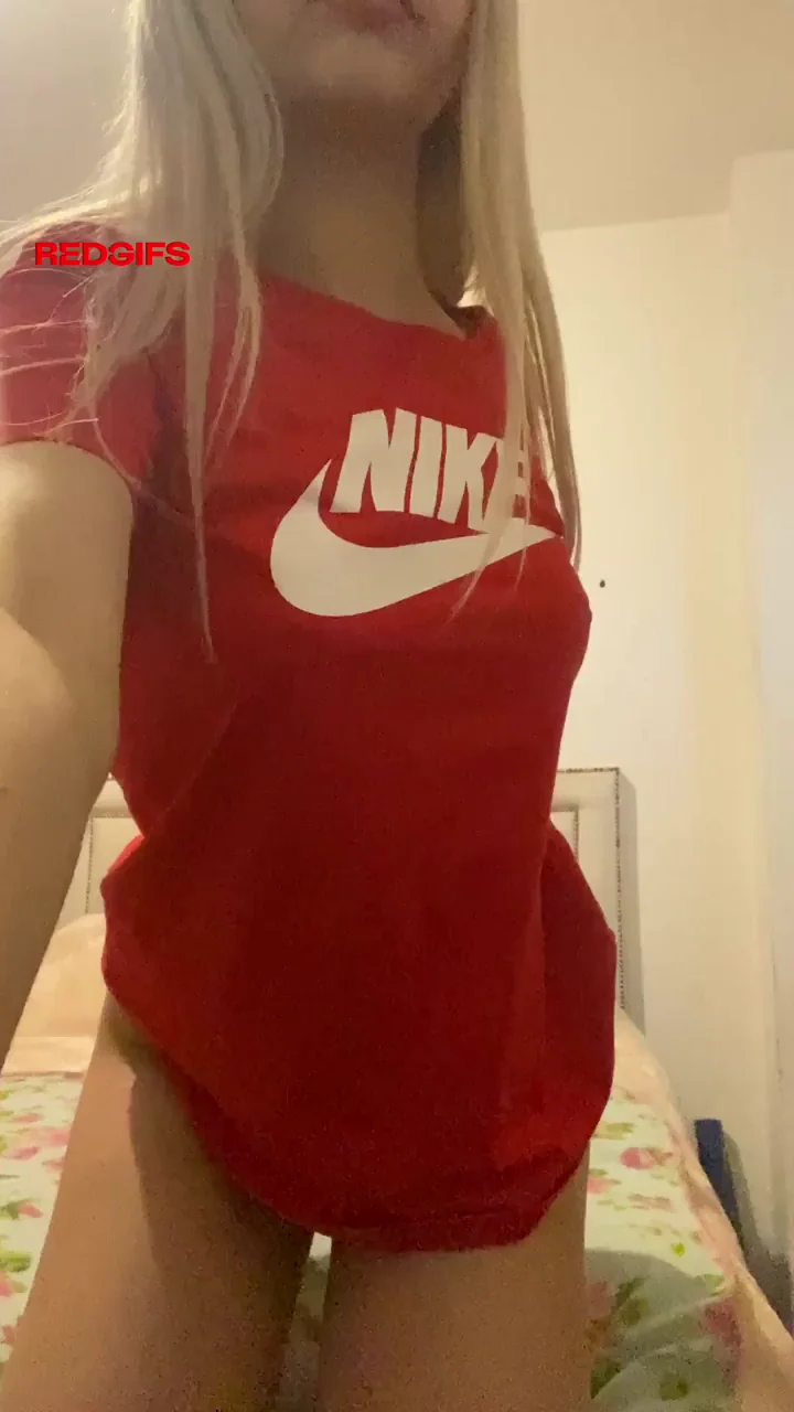 TikTok Slut in Red Nike Teases Creampie Cravings for Daddies