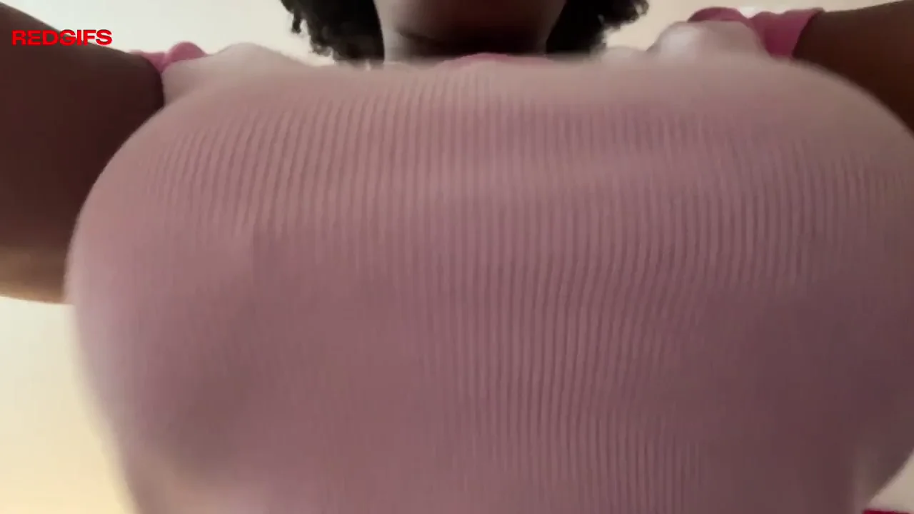 I want everyone to stare at my fat tits