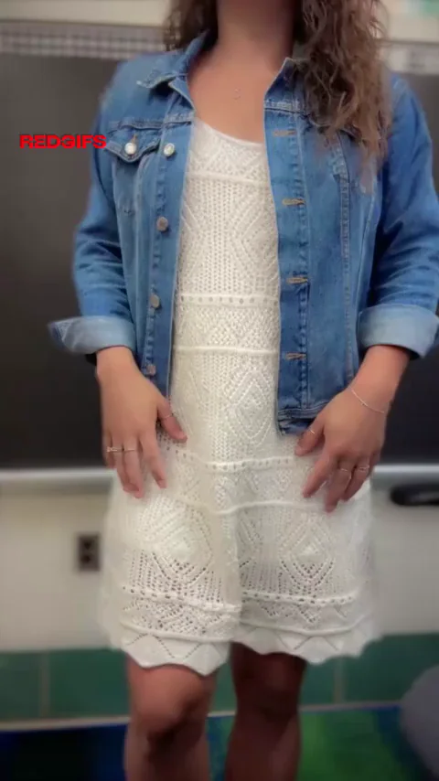 📝 Naughty Teacher Flashing Pussy in Class? Take Notes! 🔥