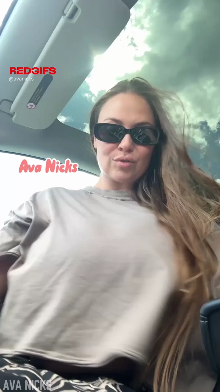 Ava Nicks' Slim-Thick McDicks Drive-Thru Tit Flash Tease
