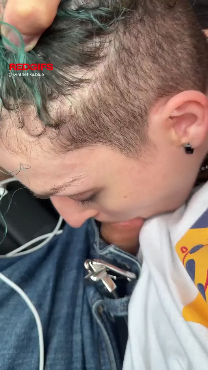 🚗 BF Pulls Over & Chokes GF with Thick Cock in Public Car Slurp 😈🍆💦