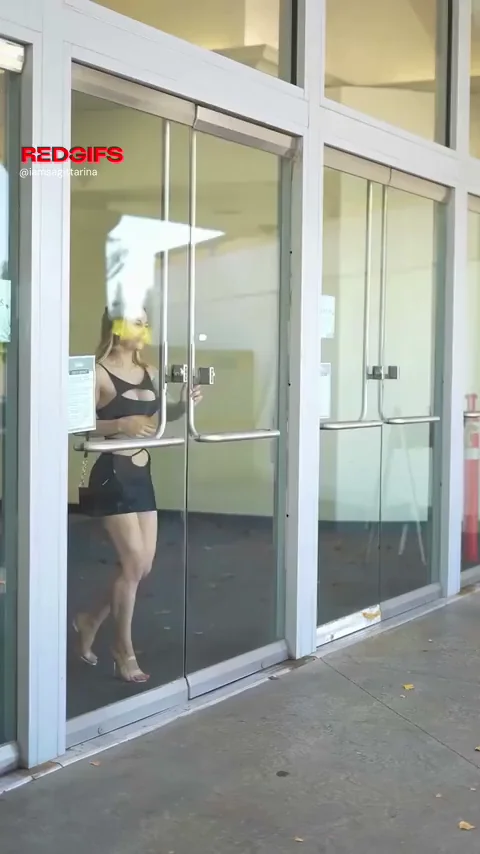 Tattooed Blonde Bombshell Teases Love at First Sight in Skintight Slutwear