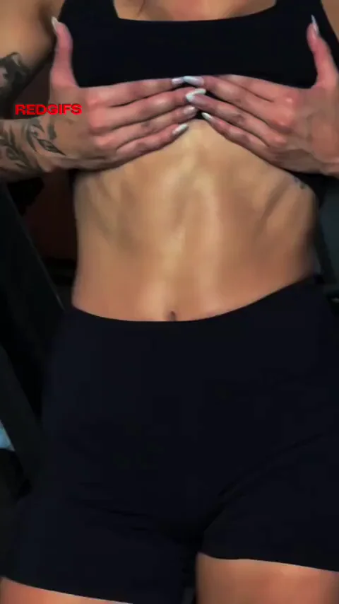 Ana Castela