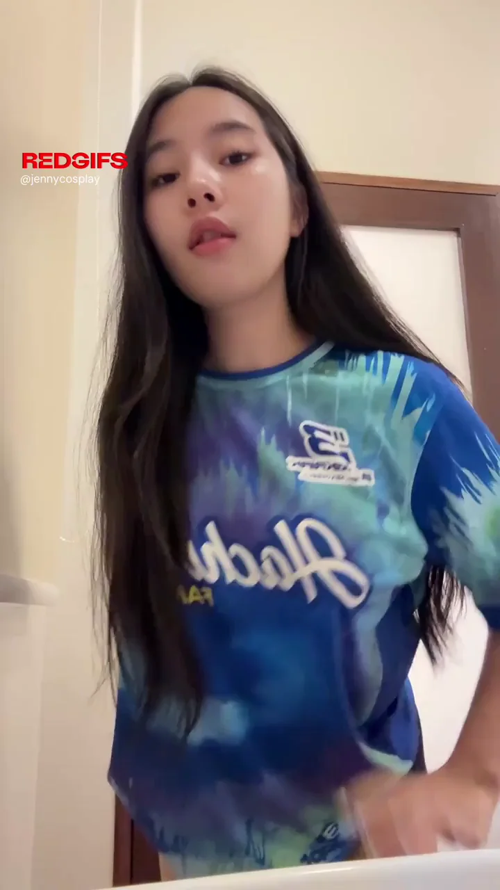 Juicy Asian Tits Tease 💦🍈🍈