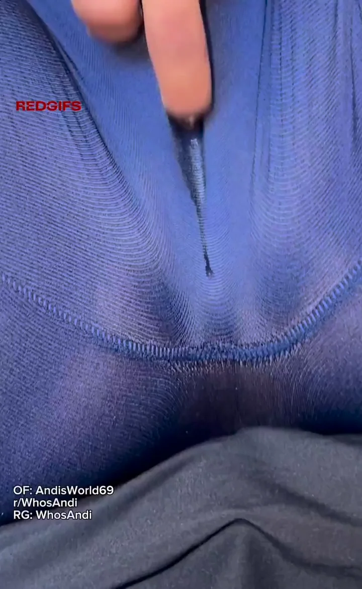 Kazumi's Leggings Soak: Epic Pussy Squirt Explosion