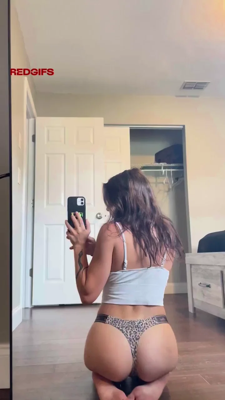 🍑 Eat My Juicy Ass & I'm Your Biggest Fan 🥵