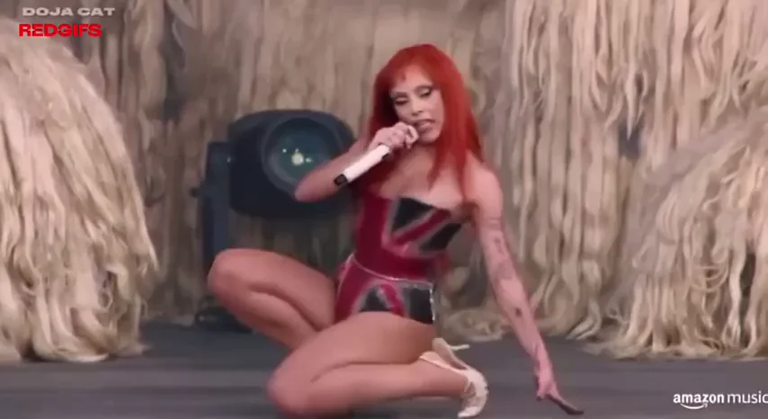 Doja Cat's Juicy Redhead Booty Tease 🍑🔥