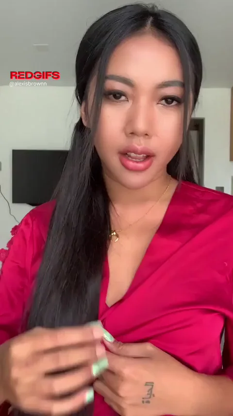 Asian Teen Tease: Say 'YEAH' for Inbox Porn Explosion