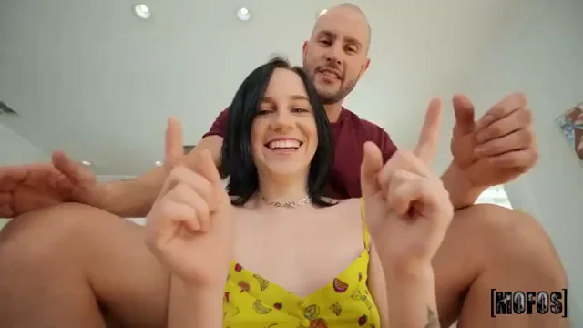 [Remi Jones, 19] Tiny Spinner Gets Big Dick [DontBreakMe]