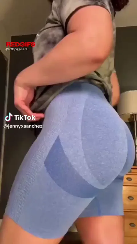 @jenniferxsanchez