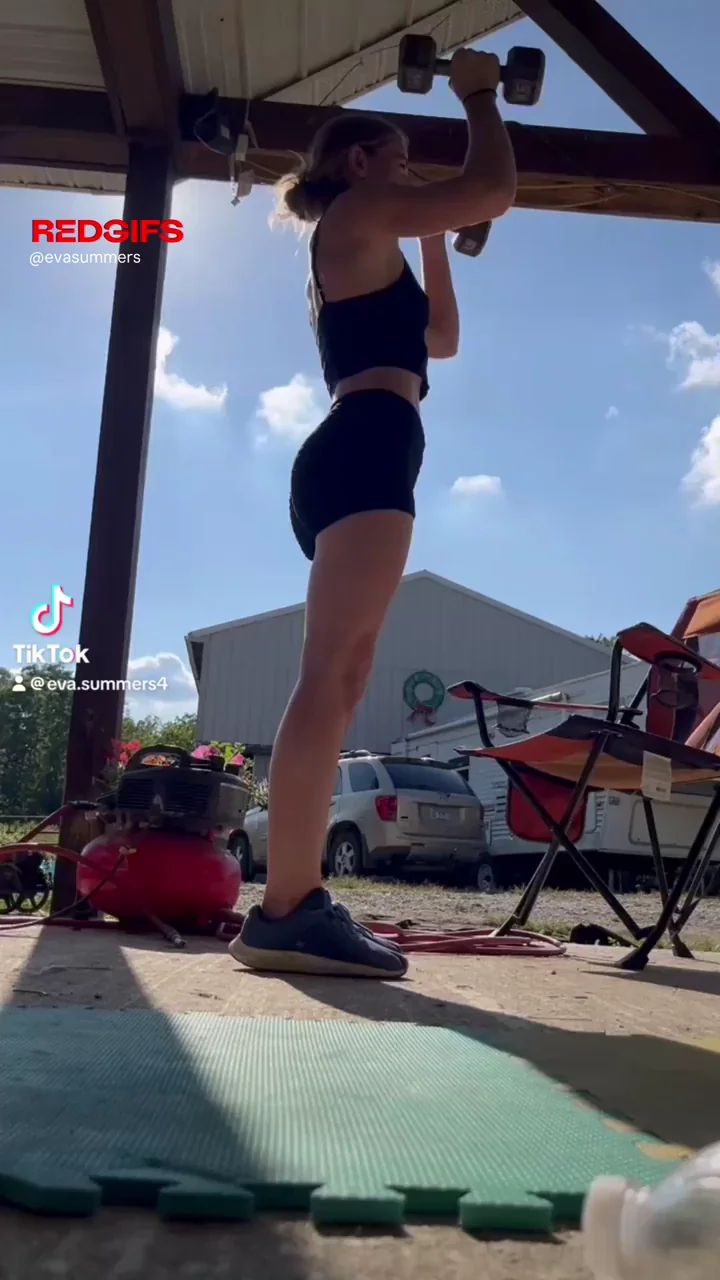Leg day @eva.summers4