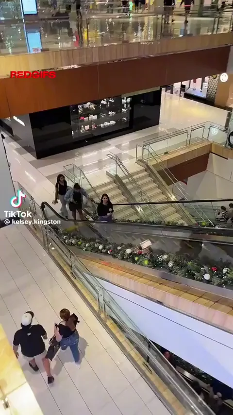 @kelsey.kingston