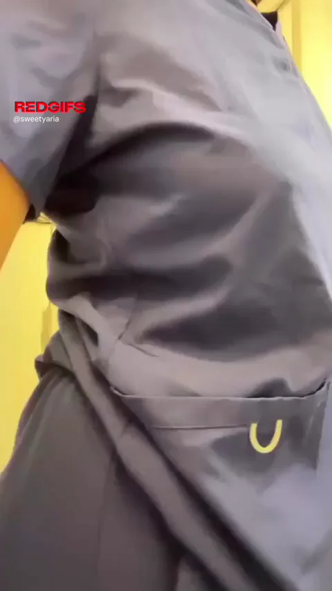 🩺 Secret Thick Nurse's Phat Ass Reveal 🍑 No One Knows!