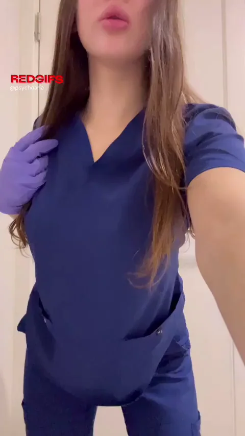 Thick Nurse Proves It: No Lies, Just Gaps & Curves 😈🍑💦