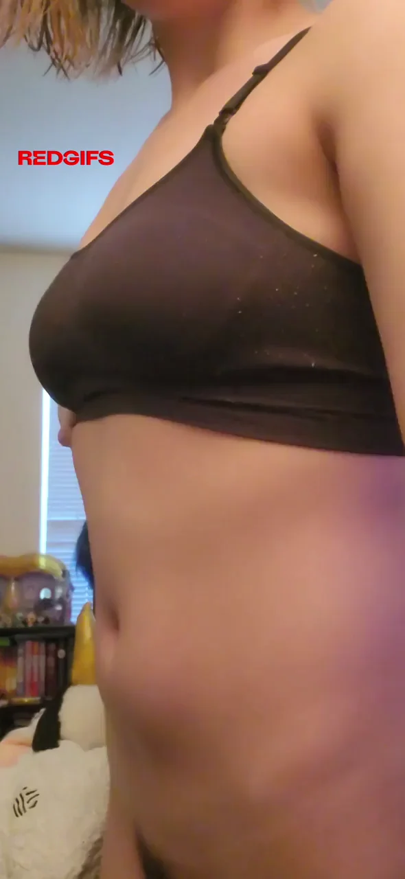 Titty drop!! Hehe :3