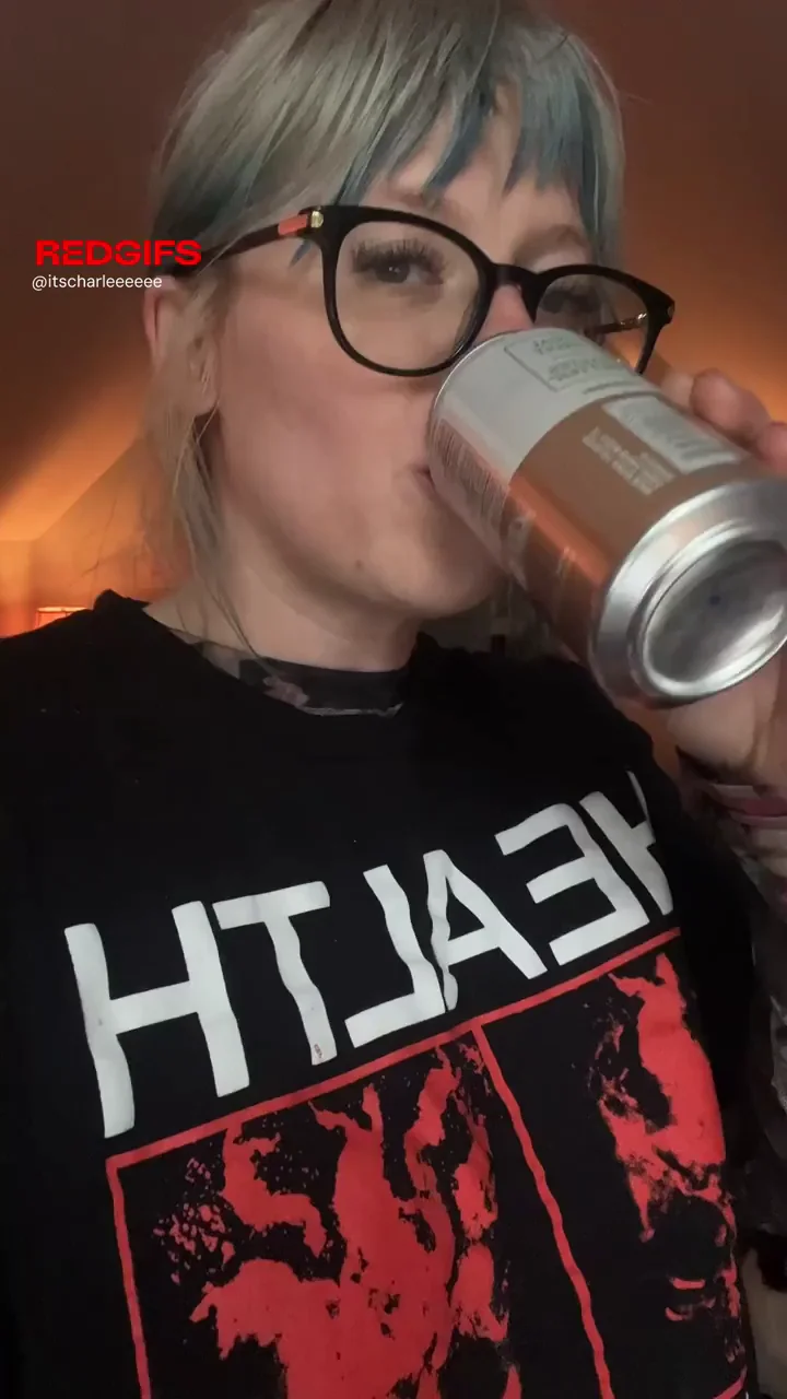 Cute Tomboy Tease Sipping & Lifting Her Metallica Tee to Flash Tits 😏🔥