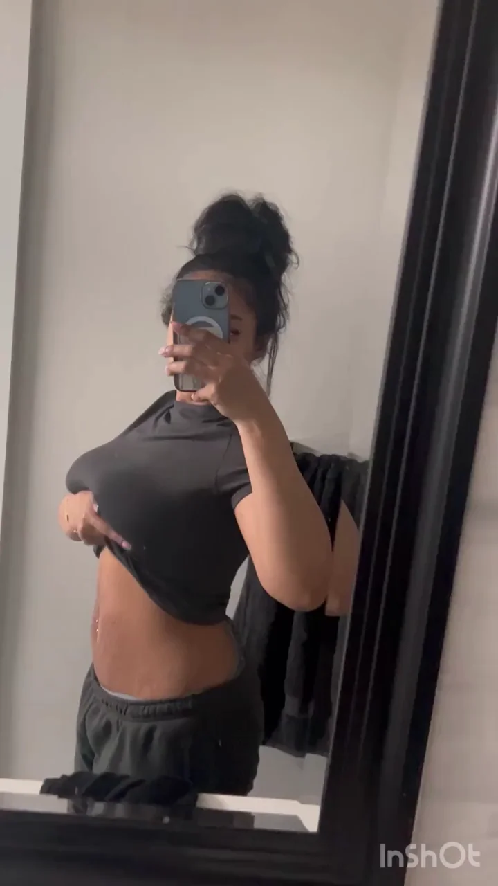 Would you wanna fuck if I sent you nudys?