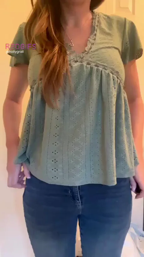 🍑 Blessed with This Juicy MILF Booty Tease 🔥