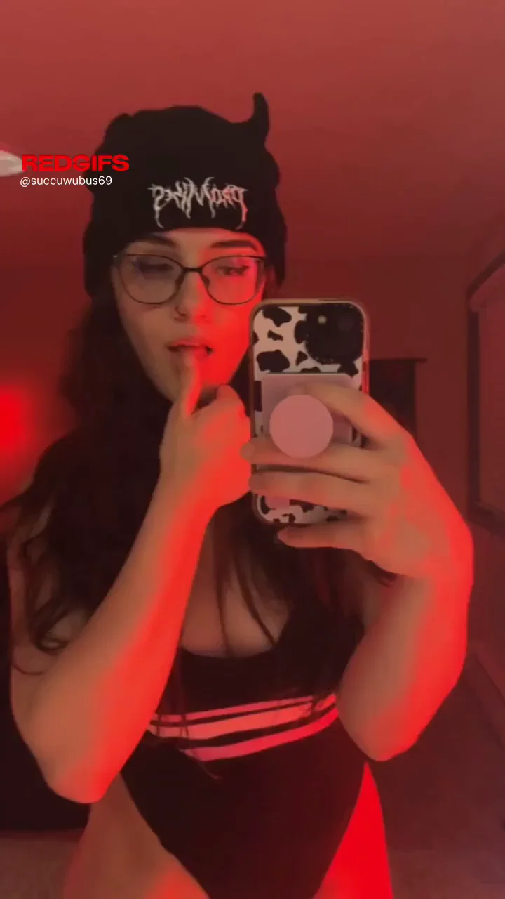 I badly want to be somebody's personal slut