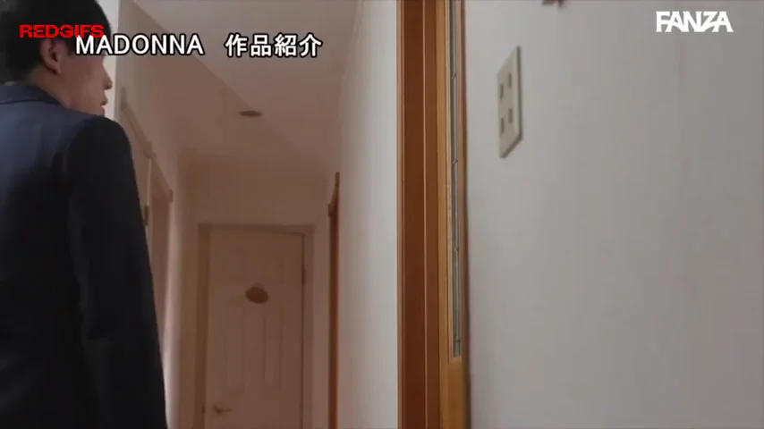 URE-106 Mother is tricked by her blackmailing son. Sayuri Hayama