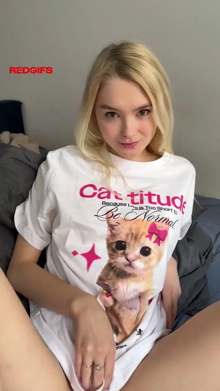 Cute Teen's Ahegao Tease Makes You Explode 💦😍