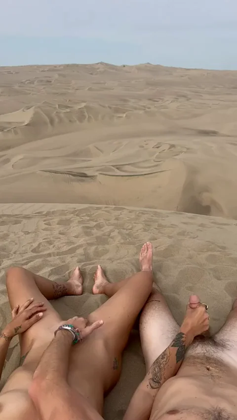 Dune Diddlers: Mature Couple's Ballsy Public Masturbation Date