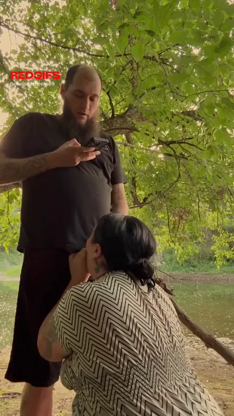 I love getting my throat fucked in the wild!!
