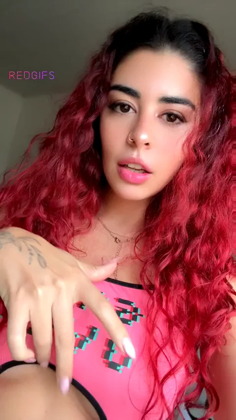 My horny pussy is looking for a naughty husband