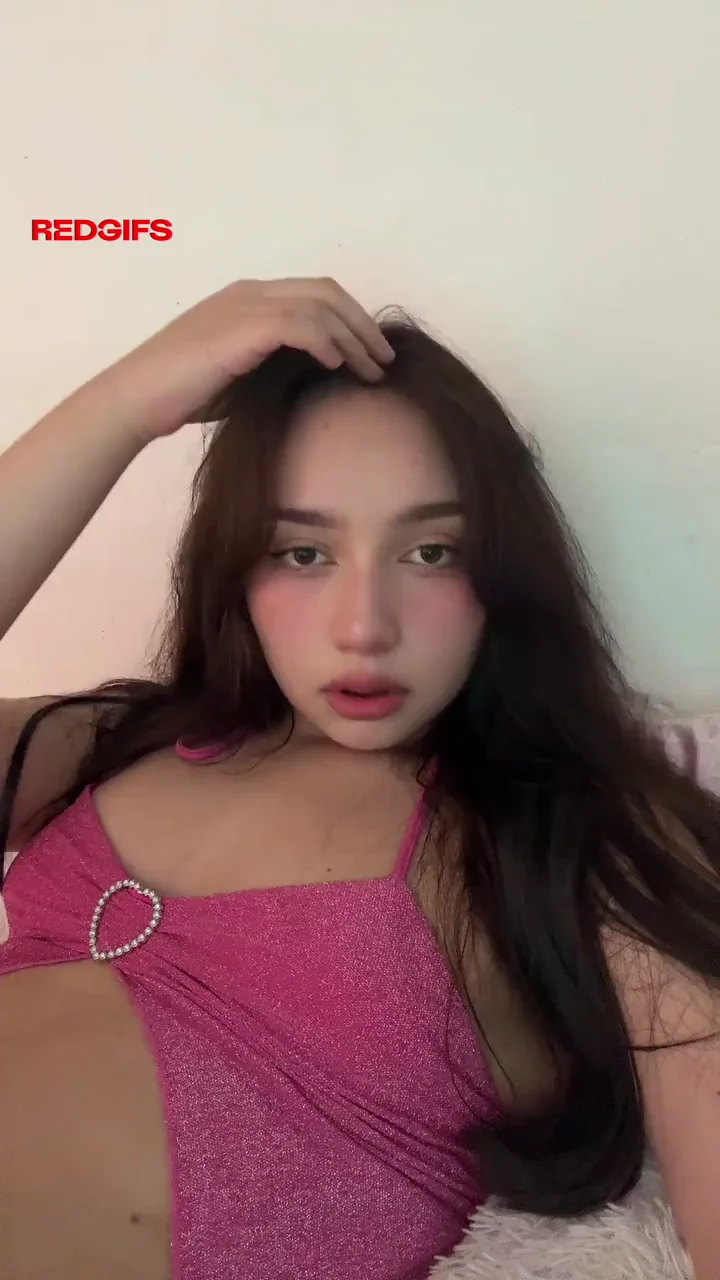 It’s not gay to find this sexy