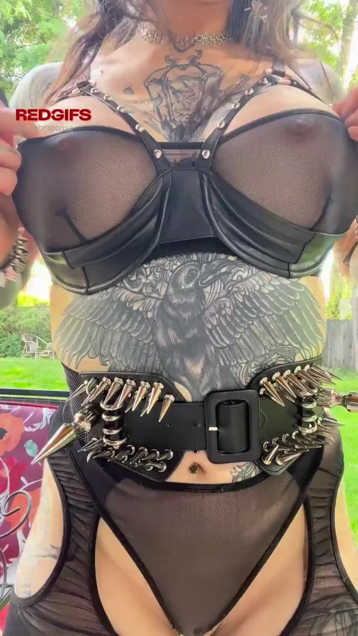 These tits tell stories. Wanna hear them with your mouth