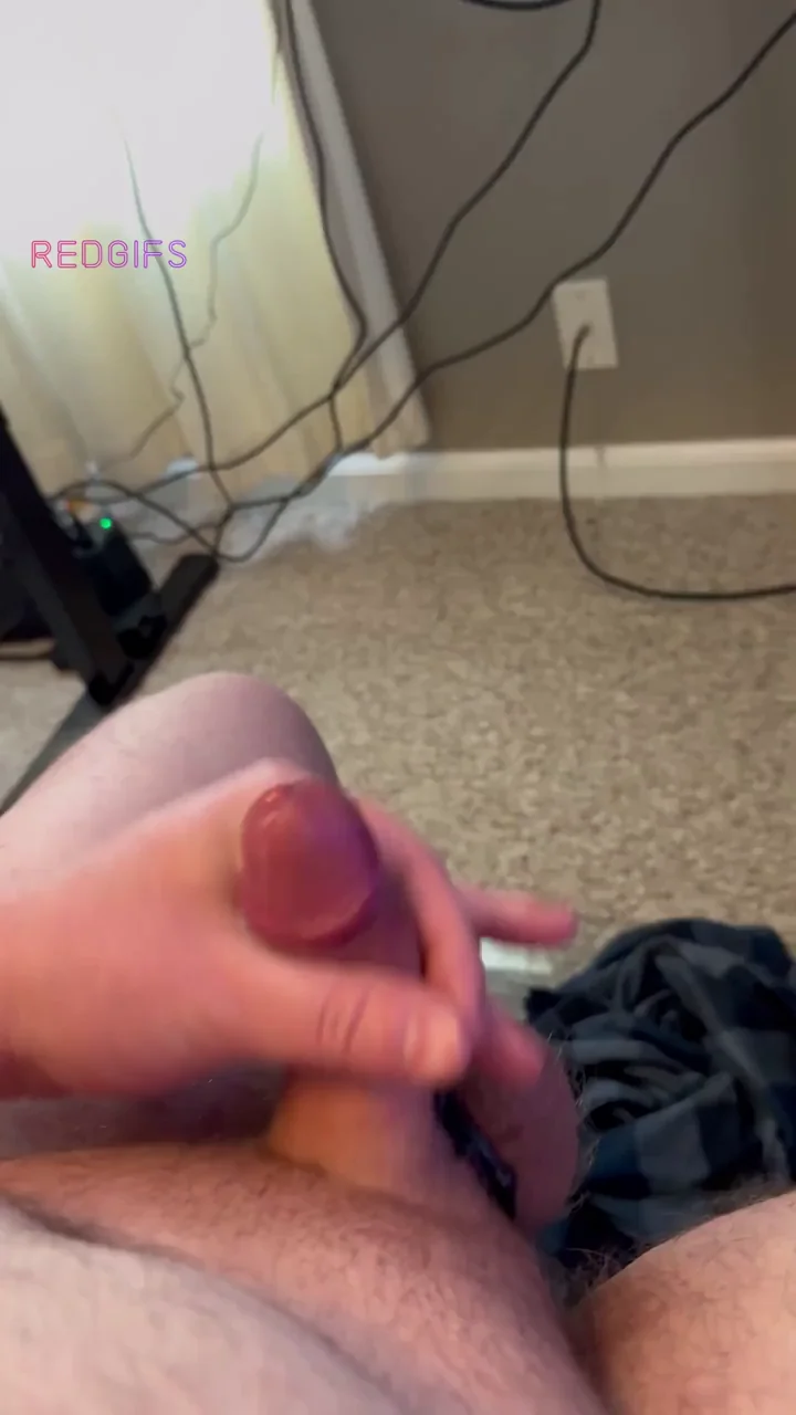 Reddit Stud's Massive Cum Blast - DMs Wide Open 😩