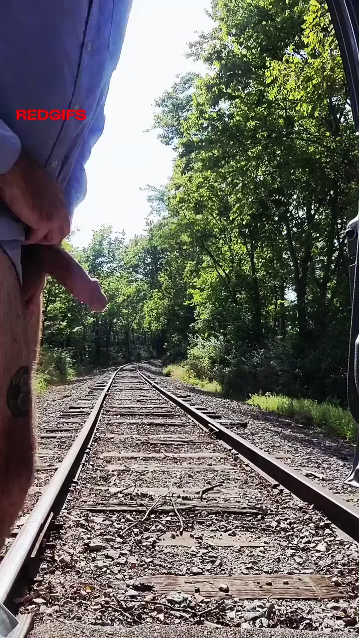 Cum help me with this load big enough for a train!!