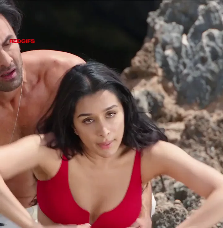 🔥 Shraddha Kapoor's Steamy Red Bikini Tease on Rocky Beach 💦