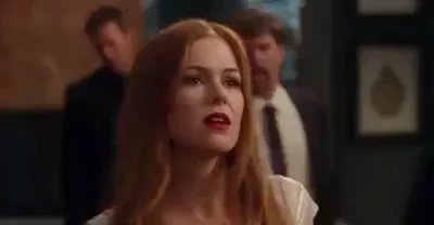 Isla Fisher and Gal Gadot are hot as hell together