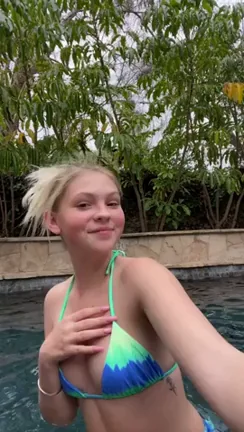 Jordyn Jones cockteasing in her bikini