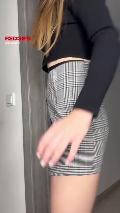 No Panties Tease: Taste My Dripping Wild Candies