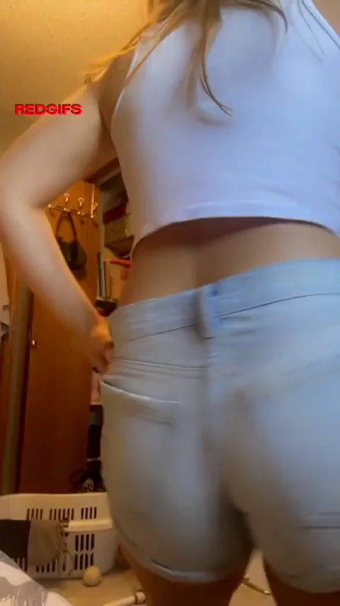 I hope you like jean booty shorts ;)