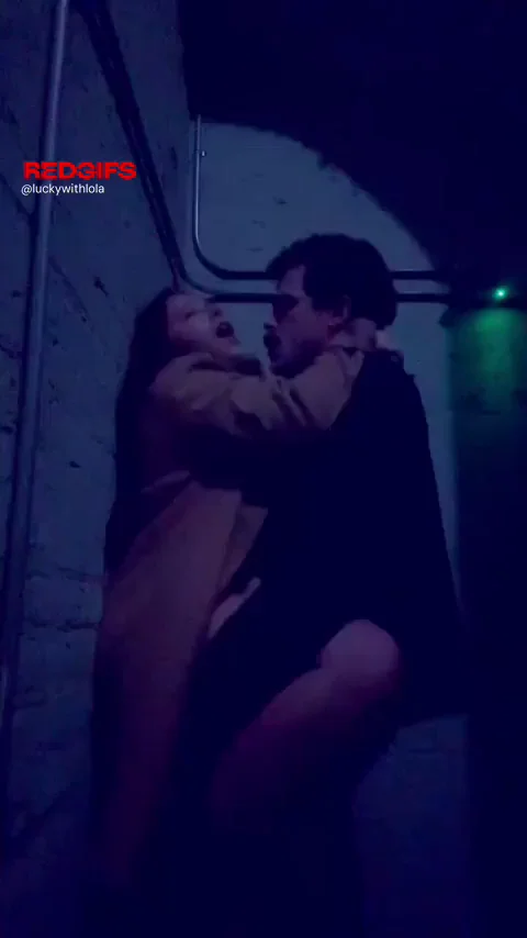 🔥 Too Horny for Home: Alleyway Sneak Fuck 💦👫