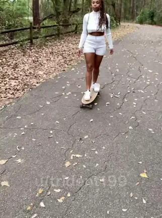 Who likes a black skater girl ?(OC)