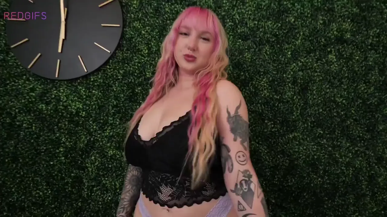 Skylar Vox Titty Fucks and Gets a Creampie