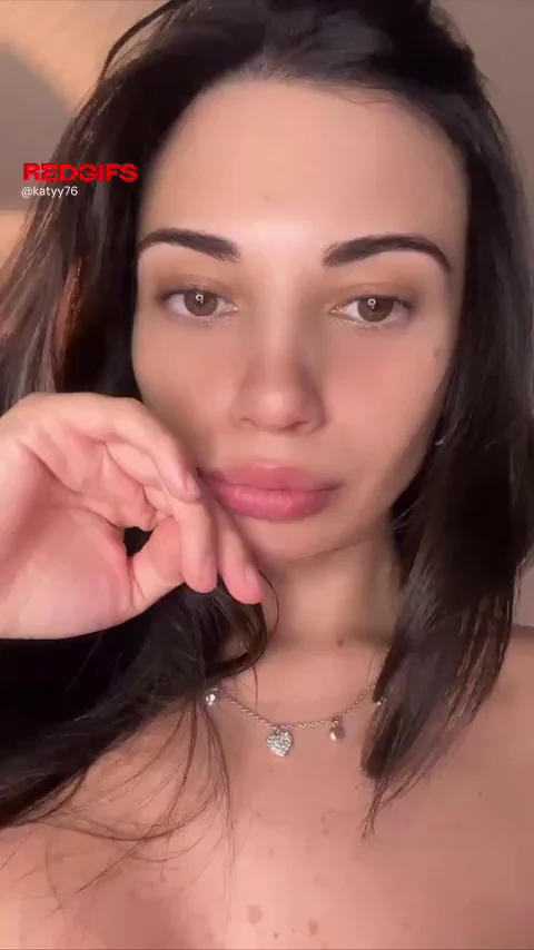Cute Teen's Massive Tits Begging for Sucky Sucks 😍💦