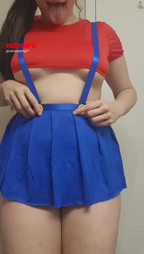 Princess Peach Tease Begs for Your Fat Mushroom Cock