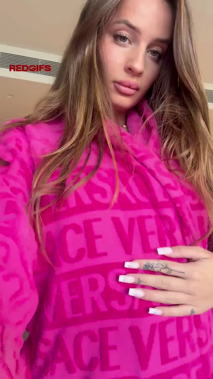 flashing my big tits because I love showing off