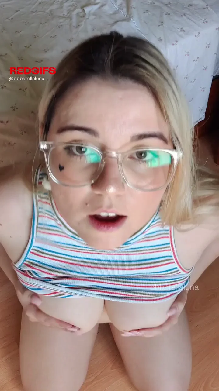 😈 Begging for Your Hot Cum All Over My Nerdy Glasses 💦👓