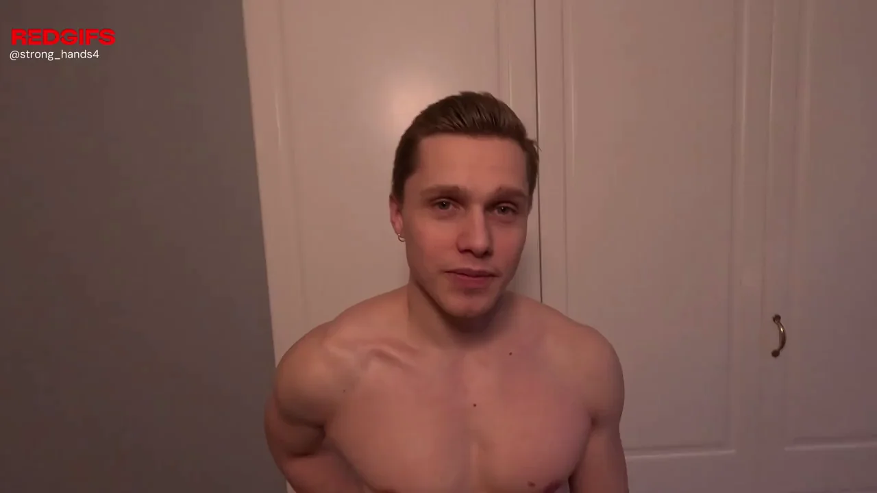 🔥 [26] Messing Around with Hot Bros [26] [28] [29] [22] 🍆💦