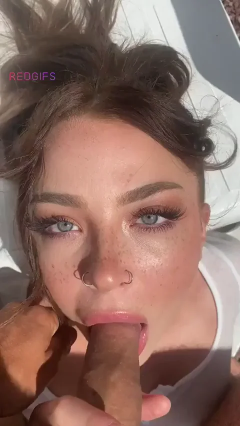 Bud, It's Not Gay, Just Let Me Fuck Your Throat to Relieve Stress 😈🍆💦