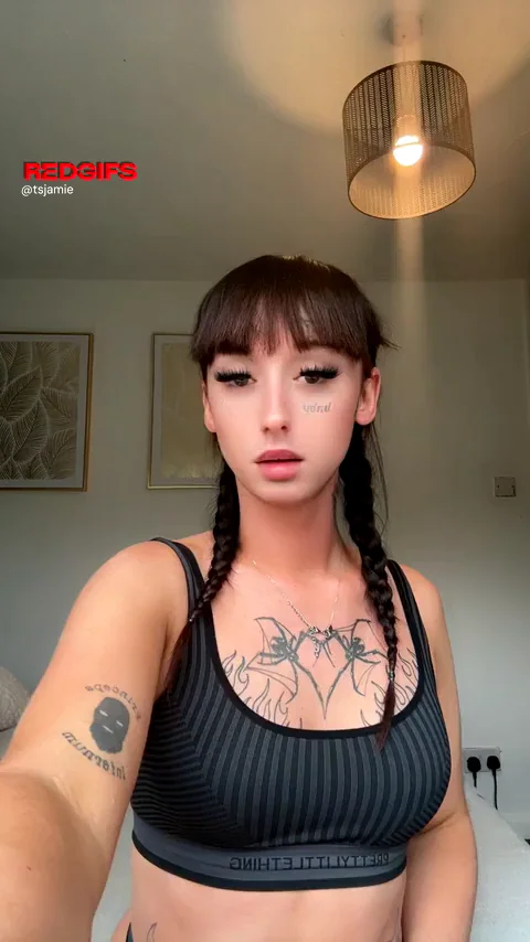 5'2" and still take your whole cock with a smile