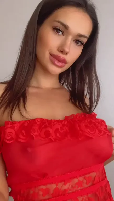 Any naughty husbands on here? Older men make me wet ?