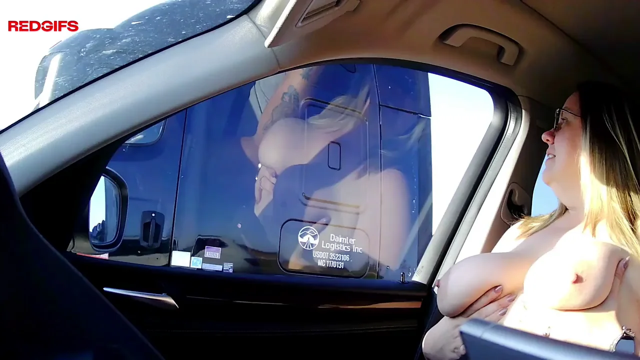 Trucker Goes Wild for My Hotwife's Massive Tits 🍈🍈🚚
