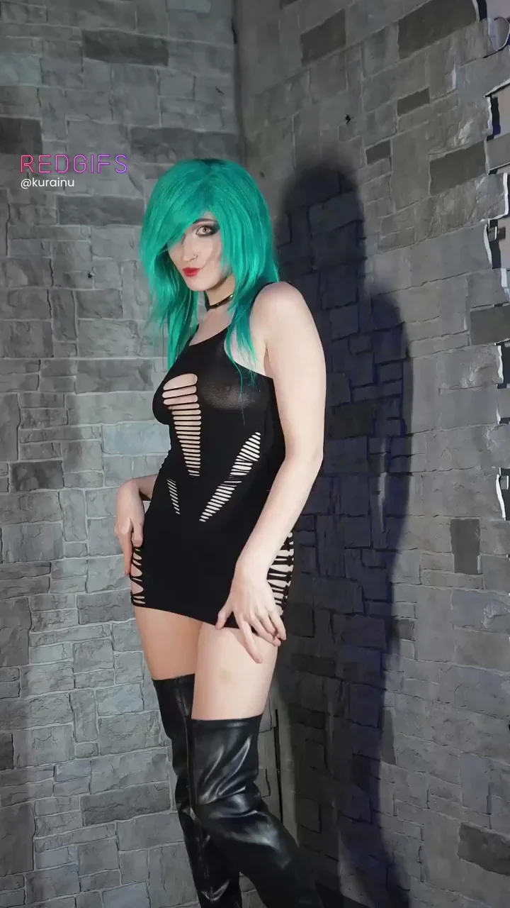 Cutie dancing